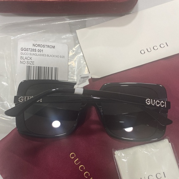 Authentic Gucci Sunglasses - Picture 3 of 9
